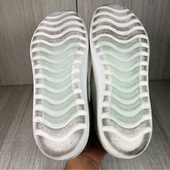 AllBirds Plant Pacer Mint Green Lace Up Sneaker Casual Shoes Women’s Size 9 - Picture 8 of 10